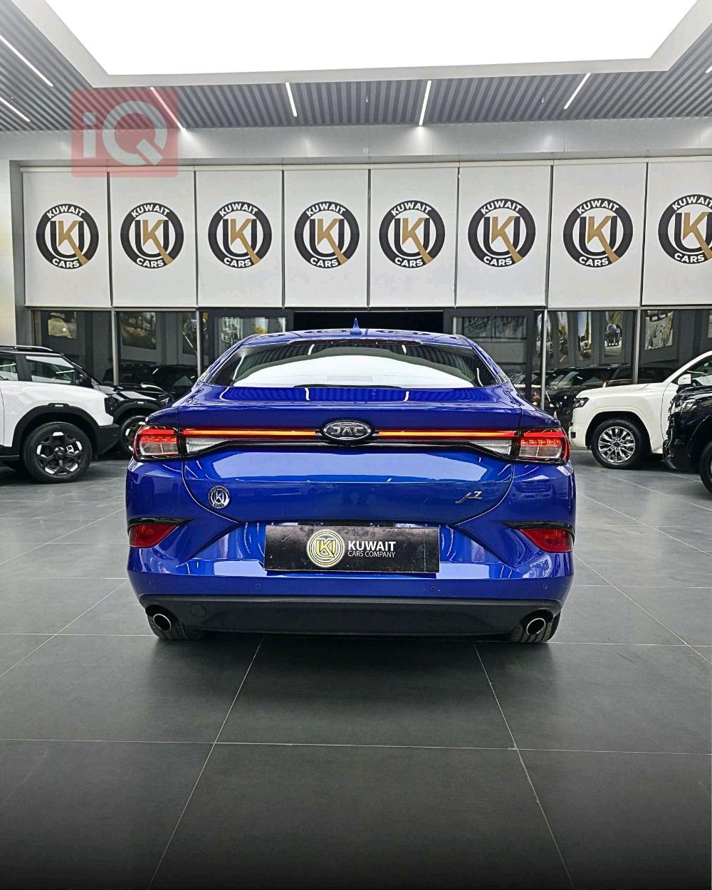جاك J7